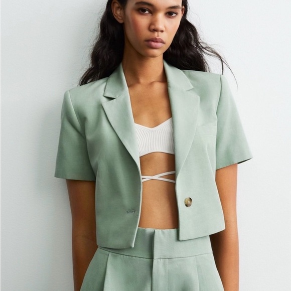 Zara Jackets & Blazers - Zara Linen Blend Cropped Blazer Pistachio Green